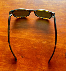 Ray-Ban Wayfarer RB2132 Unisex Adults Sunglasses Pre-owned