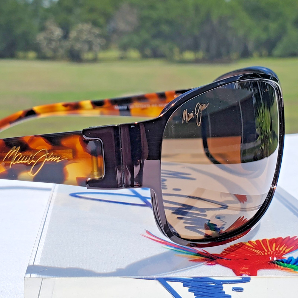 **NEW + RARE** Maui Jim “MAKENA” 244-20 Gloss Dark Brown {STAINLESS STEEL WRAPS}