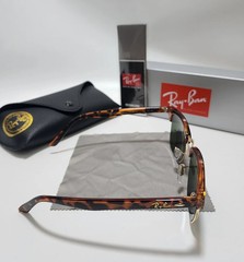 Ray-Ban RB3016 Clubmaster Sunglasses Tortoise Shell Frame Glass Green Lens 51 mm