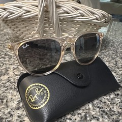 🔥BRAND NEW Ray-Ban RB4171 Erika 6742/11 Pink Frame Black Tinted Sunglasses