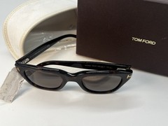 Tom Ford Sunglasses Snowdon Polarized Black Grey James Bond TF 237 FT0237 01D