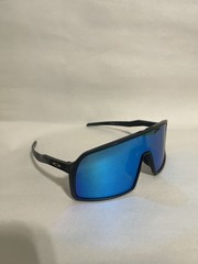 Oakley Sutro Sunglasses Gray / Blue Mirrored Lens 140mm Mens Oo9406-9537 Prizm
