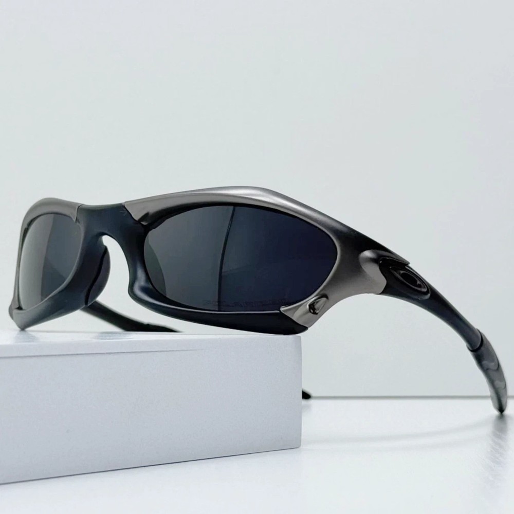 Oakley Splice Sunglasses Gunmetal Black Frame Black Lens Triple BlackIN BOX