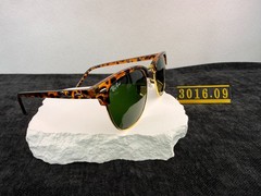 Ray-Ban RB3016 Men’s Sunglasses
