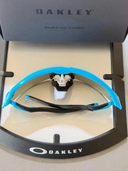 New Oakley Sunglasses Radar EV Advancer Polished Blue Frames Blue Lens Sporty