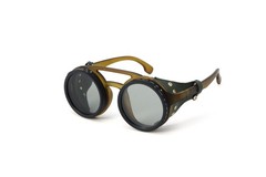 Punk Style Green Polarized UV400 Sunglasses for Men Outdoor Driving Fishing