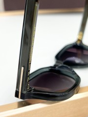 Tom Ford TI21 Sunglasses Smoke Grey 46mm With New Case