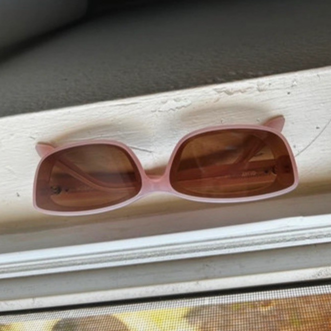 Quay Lightweight Rectangle Sunglasses Pink Plastic Frame Brown Tinted Lenses