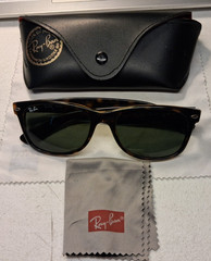 Ray-Ban RB2132 New Wayfarer Sunglasses Havana Frame green Gradient Lens 55mm UV