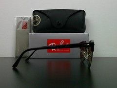 Ray-Ban RB3016 W0365 Clubmaster Sunglasses Black & Gold G-15 51mm Never Worn