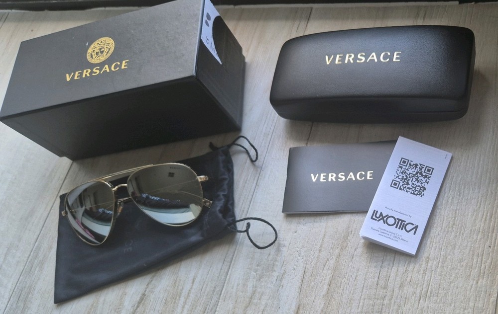 Authentic Versace Mens Gold Pilot Metal Sunglasses Silver Mirror 2217 1252/6G
