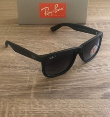 New Ray-Ban Justin RB4165 54MM Black Grey Gradient Polarized Sunglasses