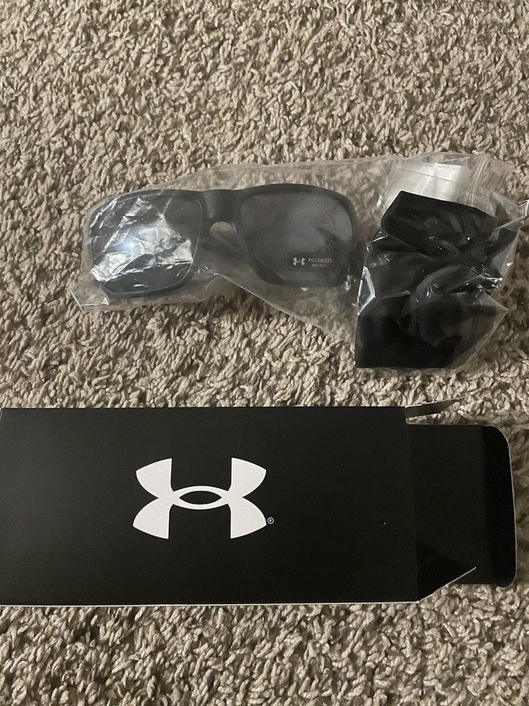 Under Armour UA ATTACK MD 003 6C Matte black/Grey Polarized Men’s Sunglasses