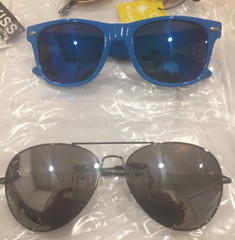 Mixed Lot Of 50 Sunglasses NEW Men’s Woman’s STORE CLOSED! ZEROUV~KISS** $1000