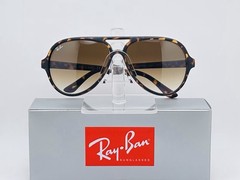 Ray-Ban CATS 5000 RB4125 59mm Aviator Unisex Sunglasses – Brown Gradient Lens