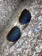 Ray-Ban RB3025 Aviator Pilot Sunglasses Gold Frame Blue Lens 58-14 mm