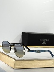Maybach The Artist Sunglasses Blue / Gray Gradient 56-17-140mm With Case