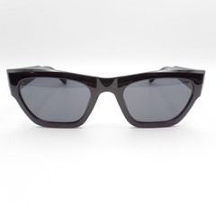 Quay Nice Try Black Smoke Sunglasses Authentic New UV 80908