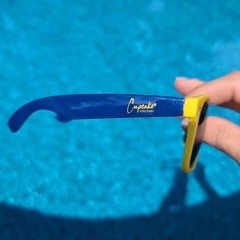 Cupcake Wine Vineyards Yellow & Blue Choose Joy Branded 400 UV Sunglasses – NWOT