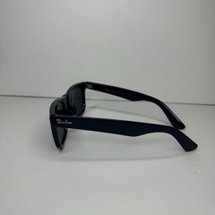 Ray-Ban Wayfarer Sunglasses Black Plastic Frame Green Tinted Glass + Case +Box