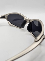 Oakley Like Juliet X-Metal Sunglasses Silver Frame Black Polarized Lens