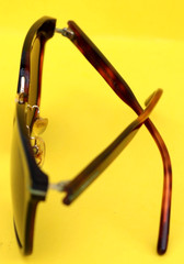 Tom Ford Authentic Sunglasses Made in ITALY TF639-K 05J Pre Owned