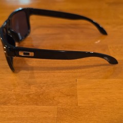 Oakley Holbrook Square Sunglasses Black Plastic Frame Gray Tinted Lenses