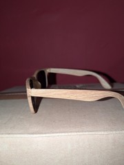 @Beachjuicerose Plastic wood style sunglasses