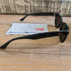 Ray-Ban Polarized Black New Wayfarer Classic Low Bridge Fit RB2132F unisex