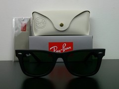 Ray-Ban RB2140 Wayfarer Classic Sunglasses Matte Black G-15 50mm Never Worn