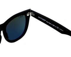 Ray-Ban RB2140 Original Wayfarer Classic Black Frame Polarized Green Lens 54mm