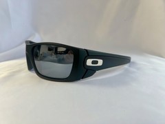 New Oakley Sunglasses Fuel Cell OO9096-J560 Black Frame Silver Lens