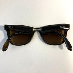 Ray-Ban RB4105 710 50-22 Wayfarer Folding Classic Brown Sunglasses Gently used