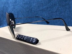 RAY-BAN RB3026 Aviator Sunglasses Gunmetal Grey Frame 62mm Dark Green Lens 140MM