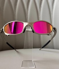 Oakley Juliet 1.0 X: Silver frame, pink lenses, vintage silicone temples.