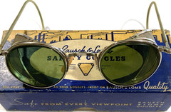 VINTAGE BAUSCH & LOMB B&L RAY-BAN GOGGLES SHADE NO.2 SIZE: 23-44mm WIRE MESH