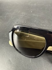 Gucci GG0255S Sega Ivory Green Stripe Sport Sunglasses 003 Case