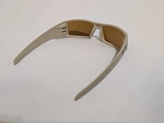 OAKLEY GASCAN OO 11-105 US Flag Desert Tan Gold Iridium Men’s Sunglasses
