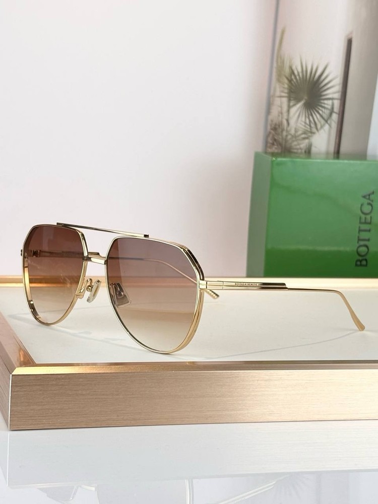 Bottega Veneta BV1465S Gold Aviator Sunglasses Brown Gradient 60-19-140