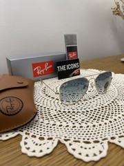 Ray-Ban RB3025 Aviator Gradient Gold Light Blue Sunglasses 62mm Unisex
