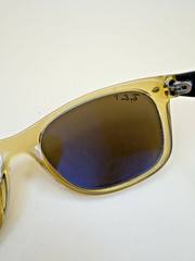 SUNGLASSES RAY BAN RB2132 New Wayfarer 55-18-145 WITH CASE