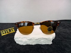 Ray-Ban RB3016 Clubmaster Tortoiseshell Frame Brown Lens Sunglasses