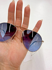 Gucci Aviator Sunglasses Gold Metal Frame Blue Tinted Lenses vintage