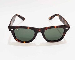 Ray-Ban RB2140 Original Wayfarer Classic Tortoise Frame Green Lens Unisex 50mm