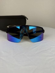Oakley Sutro Lite Sweep OO9463-1539 Prizm Blue Sunglasses Black w Case USA
