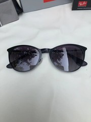 Ray Ban ERIKA Black METAL Frame Gradient Grey Sunglass RB3539-1