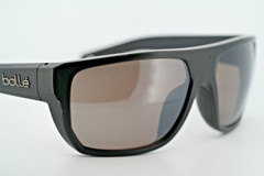 Bolle Vulture BS021001 Sport Sunglasses Full Rim Plastic Square Polarized Lens