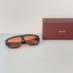 Tom Ford Rellen Mask Sunglasses TF1093 Black/Light Orange 71-7-120mm