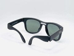 Ray-Ban Wayfarer Folding RB4105 50mm Sunglasses Matte Black Frame / Green Lens
