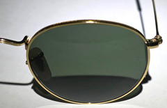 Ray-Ban RB3447 Sunglasses Round Metal, 50-21, Polished Gold Frame